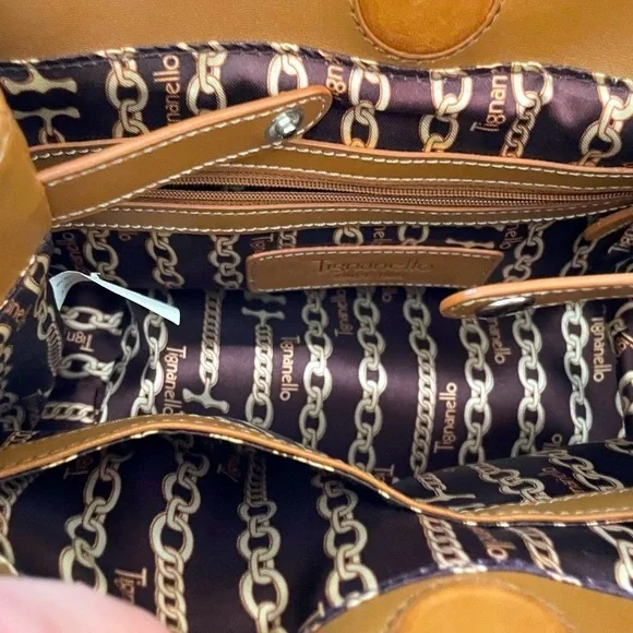 Tignanello Tote Purse with silver buckle detail - Picture 7 of 15